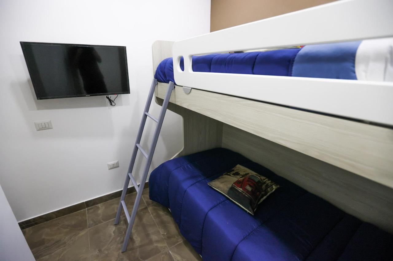 Casa Jonny Apartment เนเปิลส์ ภายนอก รูปภาพ