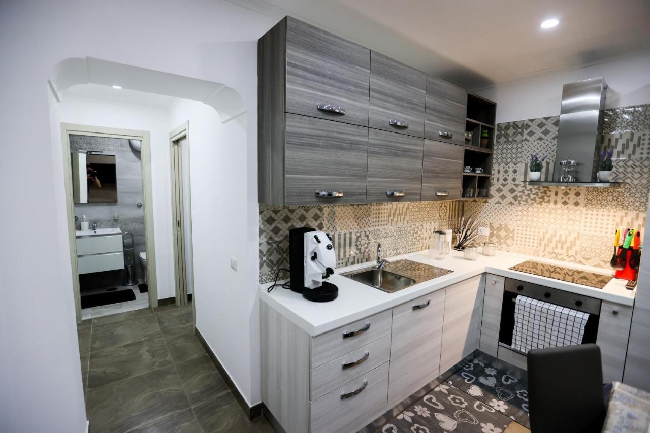 Casa Jonny Apartment เนเปิลส์ ภายนอก รูปภาพ